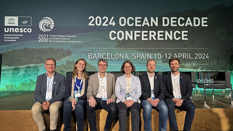 Dr. Toste Tanhua, Sigrid Keiser, Professor Dr. Arne Körtzinger, Direktorin Professorin Dr. Katja Matthes, Dr. Björn Fiedler, Tobias Hahn. Nicht im Bild: Dr. David Keller, Dr. Ulrike Heine