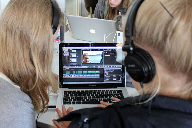 Aus mehreren Stunden Material muss ein kurzer, einfacher Film zusammengeschnitten werden. Foto: J. Dengg, GEOMAR