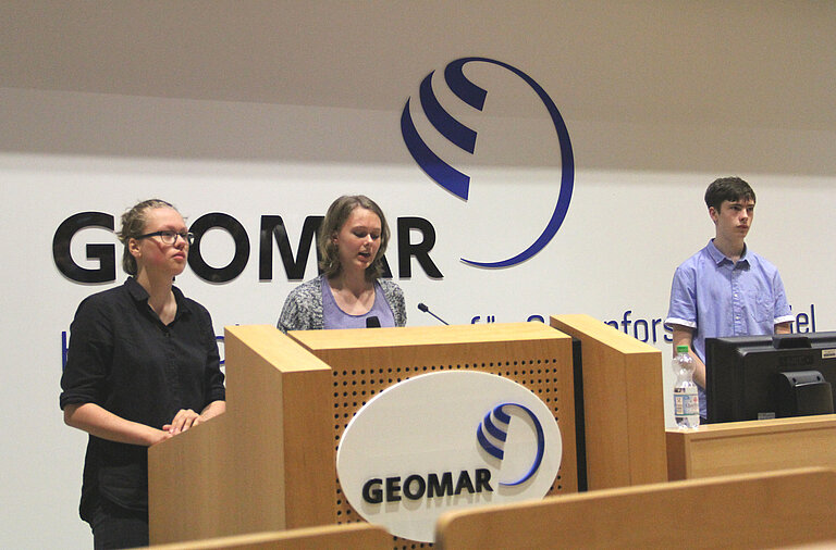 Vortragende der Hebbelschule Kiel. Foto: J. Dengg/GEOMAR