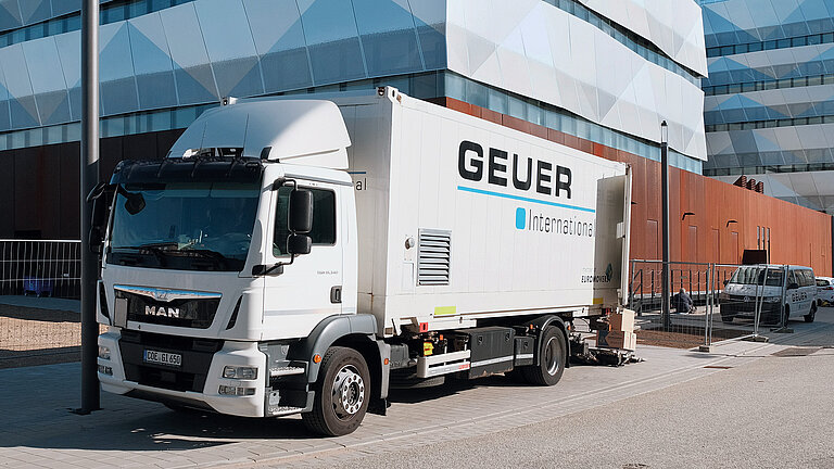 Anlieferung des Umzugsguts am GEOMAR-Neubau. 