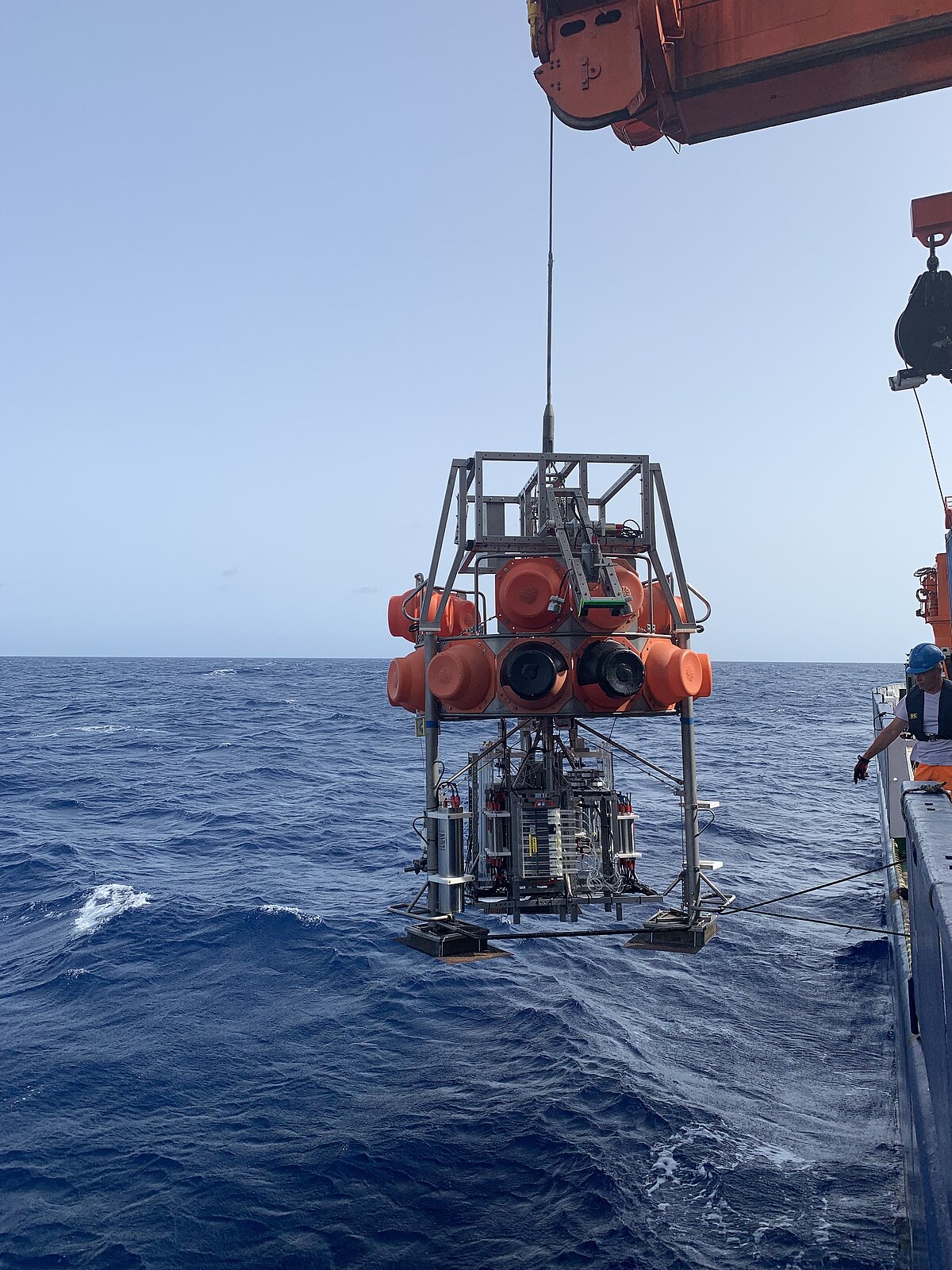 Aussetzen des BIGO-Landers. Photo: Peter Linke.