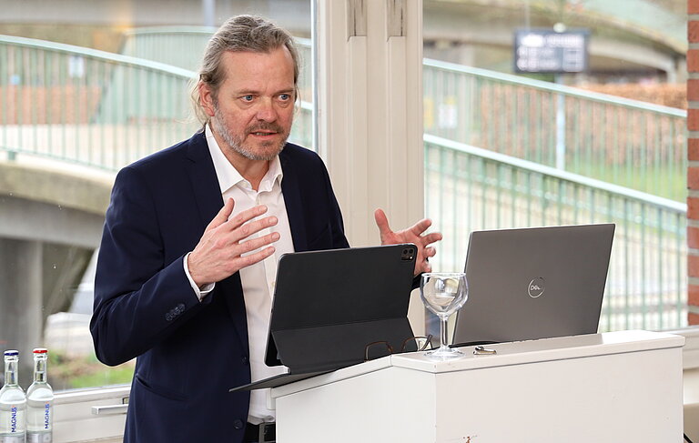 Sören Lorenz, Chief Information Officer am GEOMAR