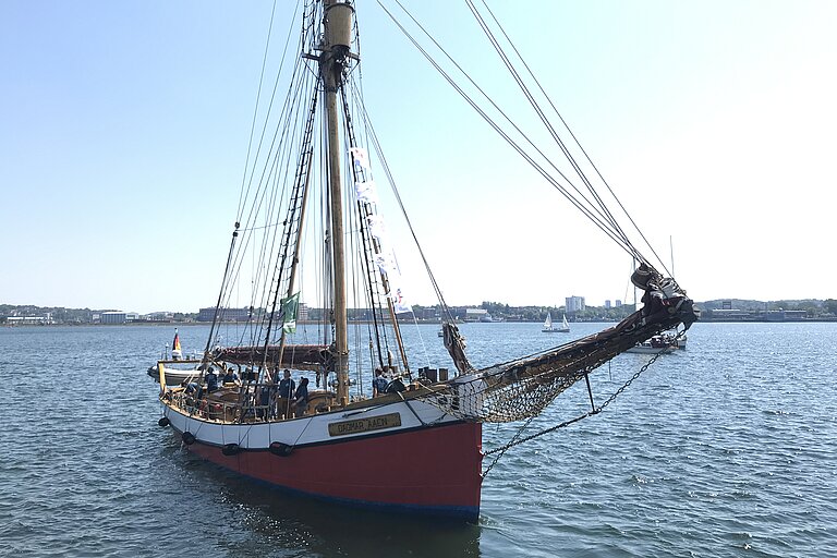 Dagmar Aaen departing in Kiel. Photo: A. Villwock, GEOMAR.