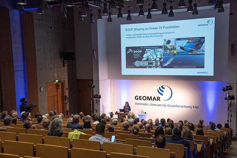 GEOMAR-Direktorin Professorin Dr. Katja Matthes  