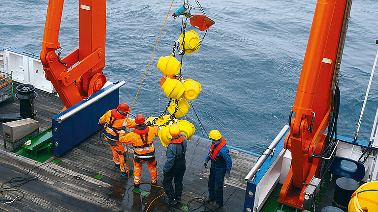 Recovery of a mooring in the Labrador Sea. O