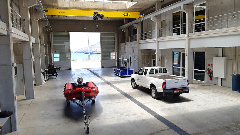 Ein zentrales Element des OSCM ist eine durchfahrbare Halle, in der auch wissenschaftliche Großgeräte gewartet werden können.