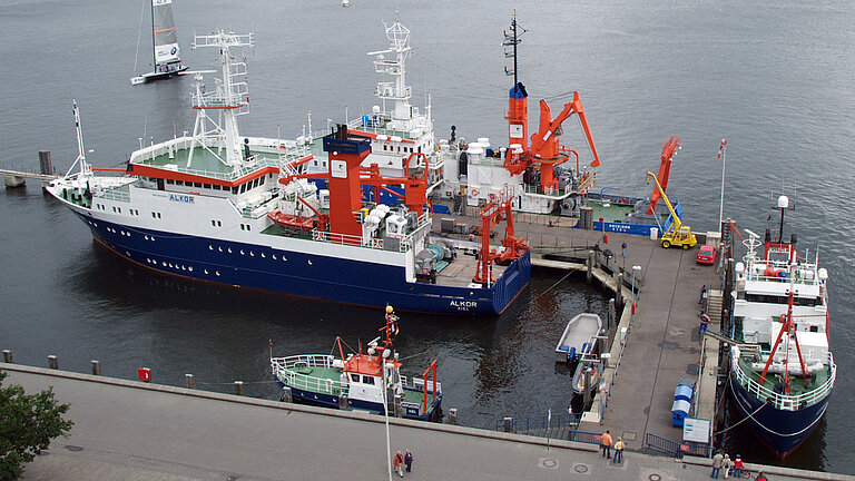 ALKOR, POSEIDON, LITTORINA and POLARFUCHS at GEOMAR, pier west shore