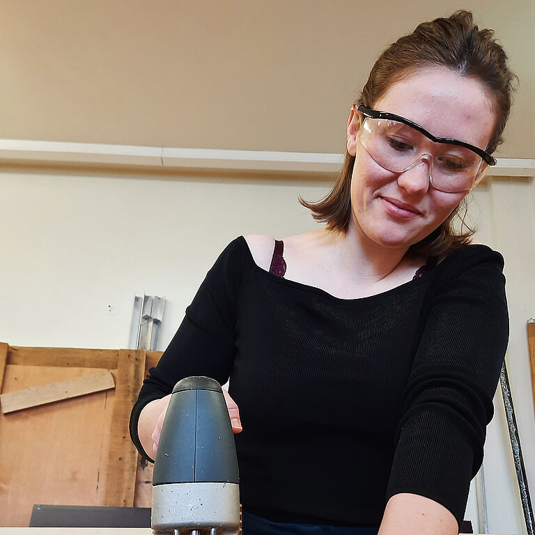 Zusammenbau der Versuchselemente in Israel