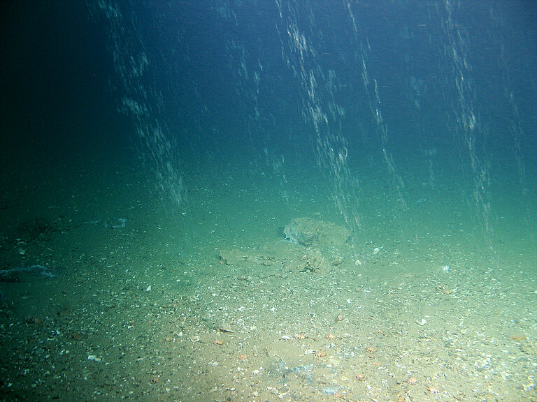2012 und 2013 haben Kieler Forscherinnen und Forscher Methanaustrittsstellen rund um alte Bohrlöcher in der zentralen Nordsee gefunden. Foto: ROV-Team/GEOMAR"