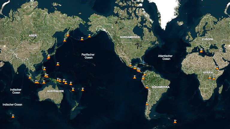 Karte mit allen derzeit aktiven Vulkanen.
