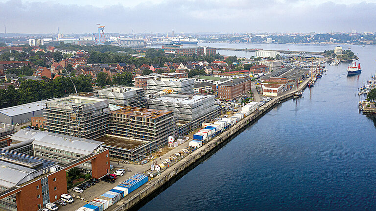 Der Erweiterungsneubau im August 2020.