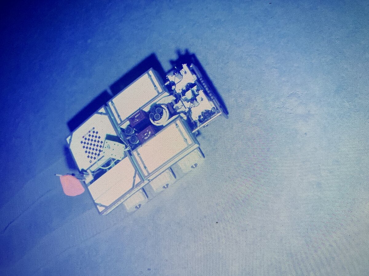 DSR Panta Rhei am Meeresboden aufgenommen von AUV ABYSS